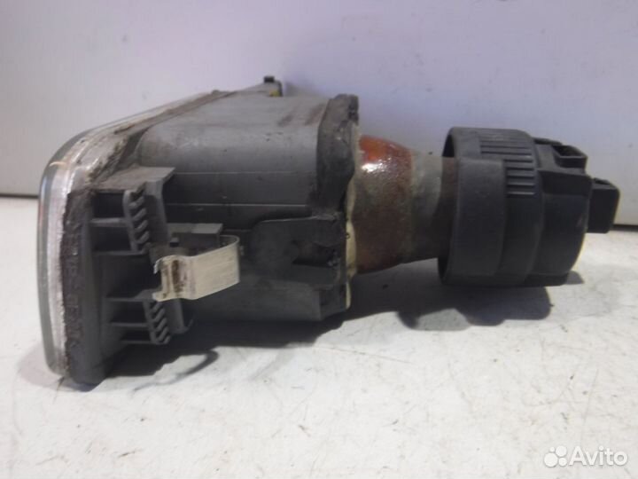 Противотуманная фара левая VW Golf III