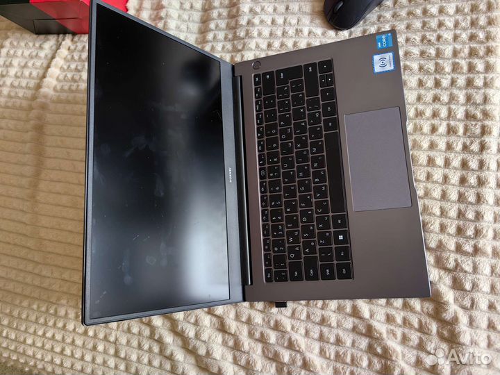 Ноутбук Huawei matebook d 14 i3/8gb/256gb