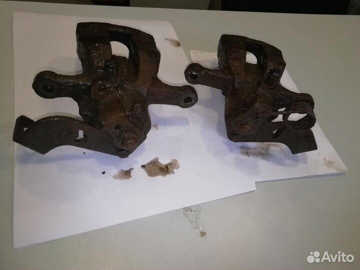 Суппорт задний solaris 1 бу левый правый