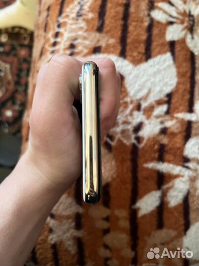 iPhone X, 256 ГБ