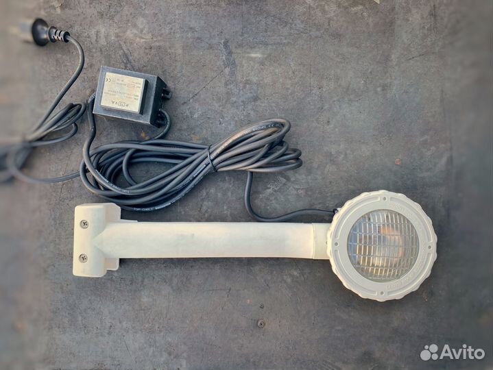 Освещение для бассейнов, фонарь