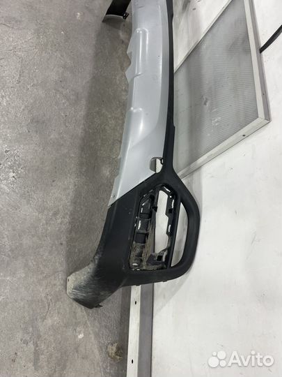 Губа заднего бампера