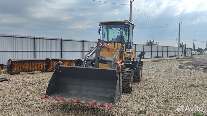 Экскаватор-погрузчик JCB 3CX Super, 2023