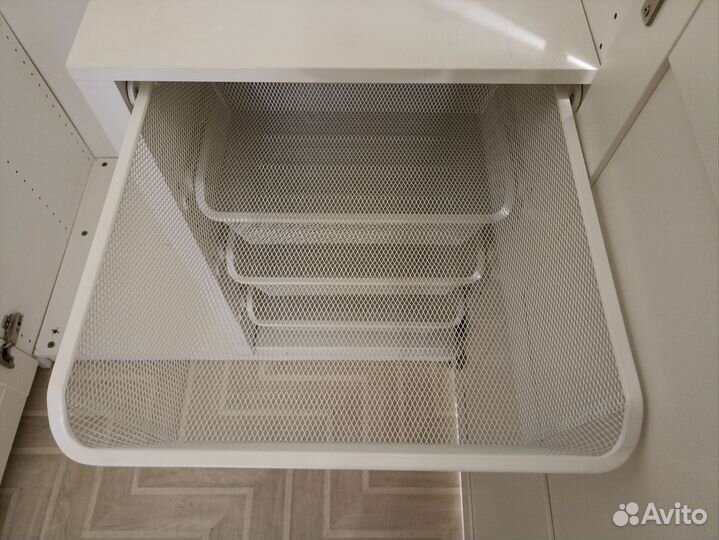 Шкаф гардероб икеа Bergsbo 3-х дверый