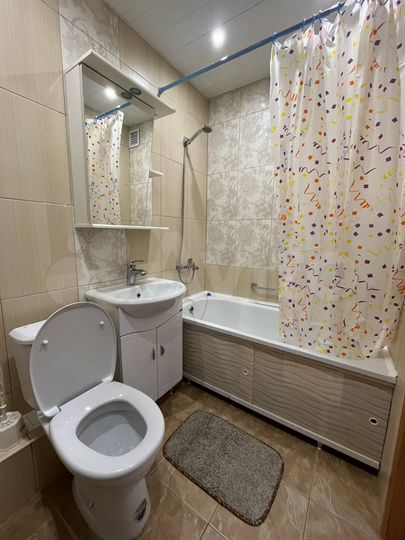 1-к. квартира, 33 м², 10/15 эт.