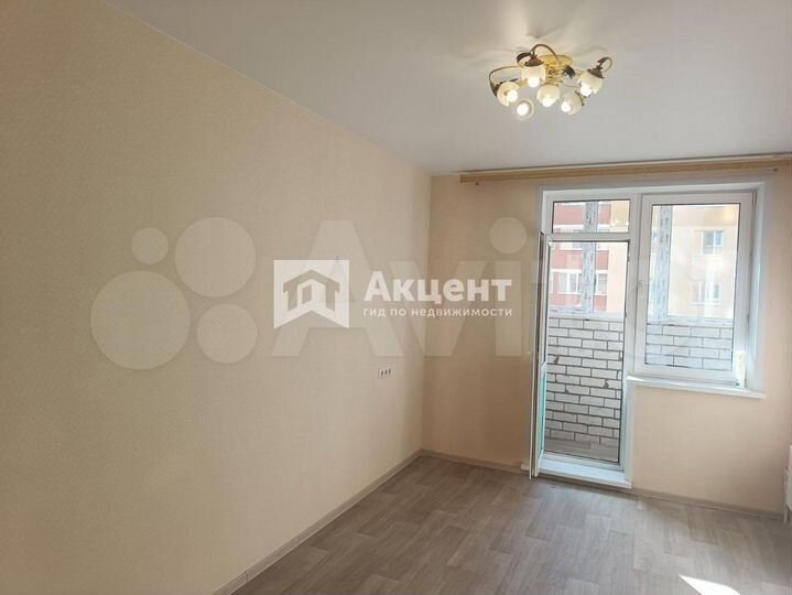 2-к. квартира, 65 м², 4/17 эт.