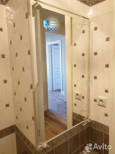 Зеркало 80х100 / новое