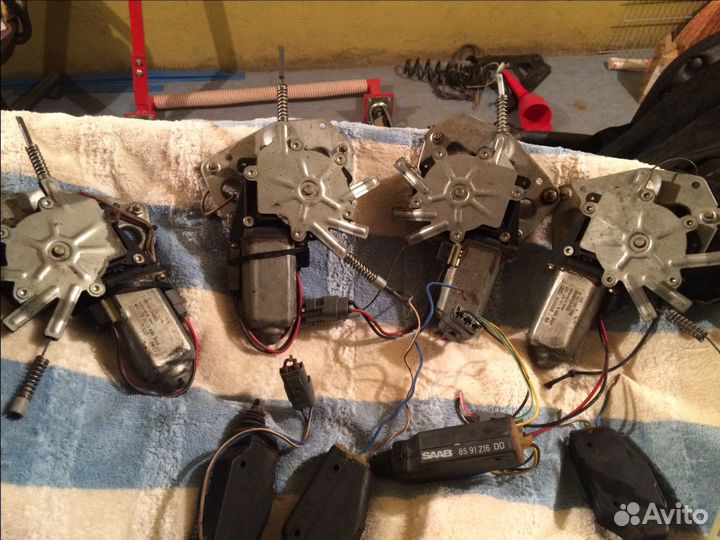 Мотор cтеклоподъемника для saab 9000CC(1985-1993)
