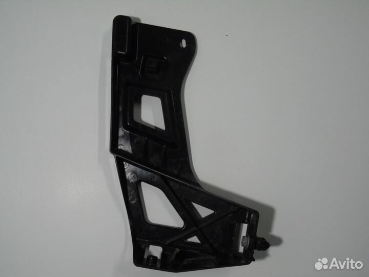 Кронштейн бампера задний левый Лексус GS 350