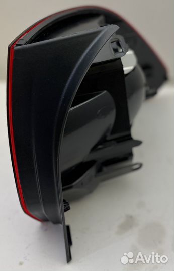 Фонарь задний левый Фольксваген Поло