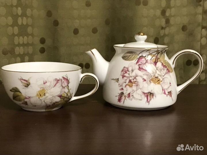 Чашки, тарелки