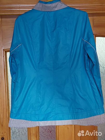 Ветровка женская 50