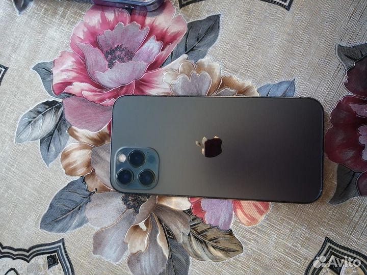 iPhone 12 Pro, 128 ГБ