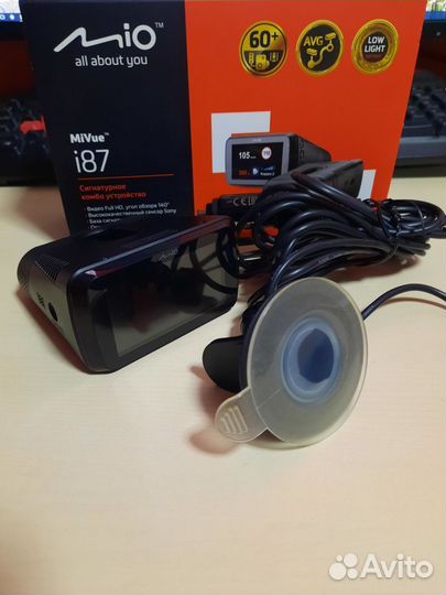 Видеорегистратор Mio MiVue i87