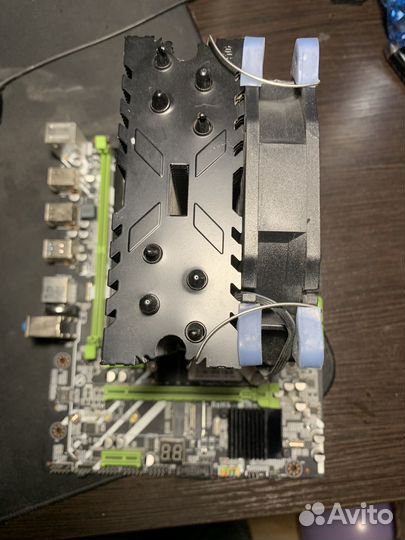 Huananzhi x99 комплект+ e5 2640v4