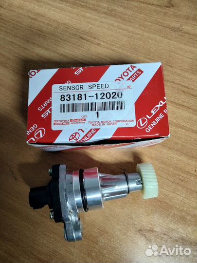 Датчик скорости Toyota 83181-12020