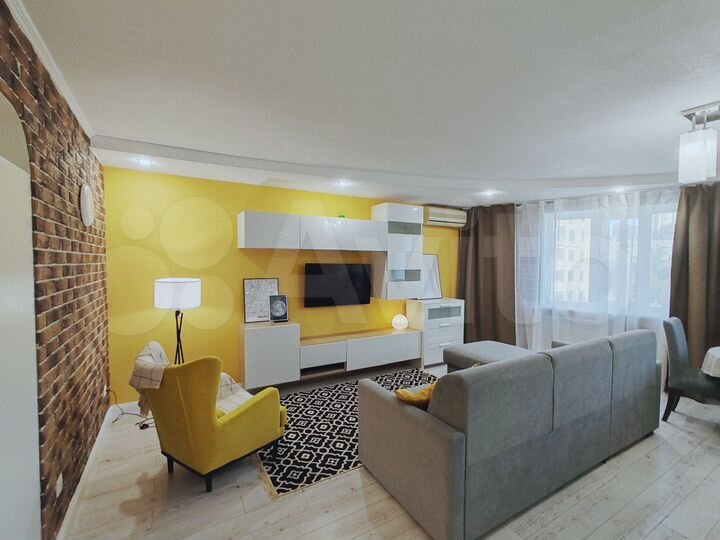 3-к. квартира, 79 м², 6/10 эт.