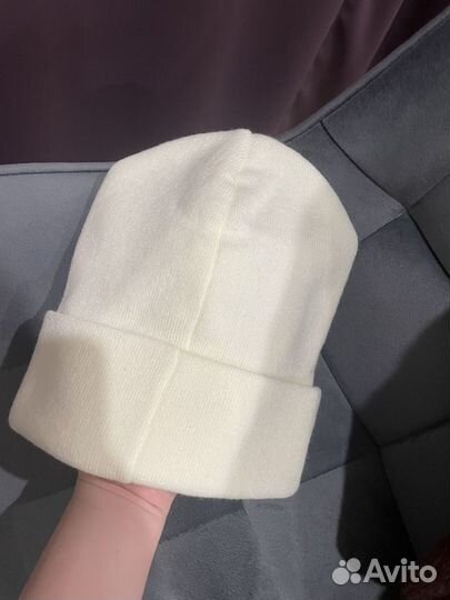 Совершенно новая шляпа