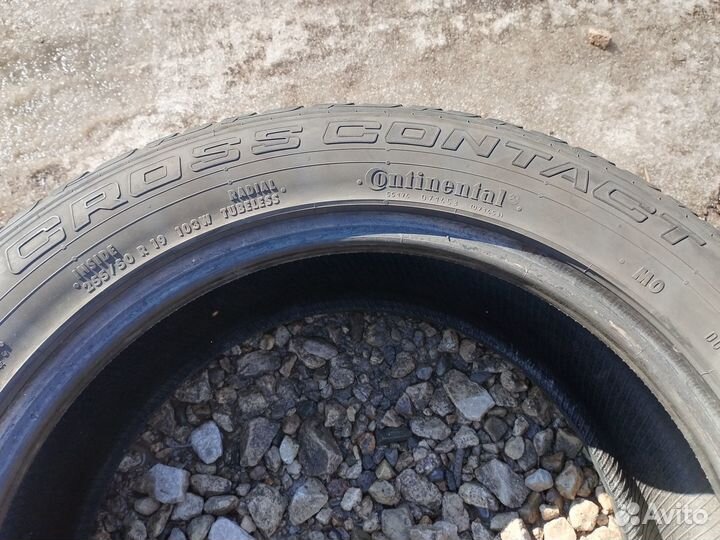 Continental ContiCrossContact UHP 255/50 R19 103W