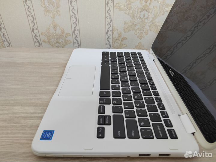 Сенсорный ноутбук Dell