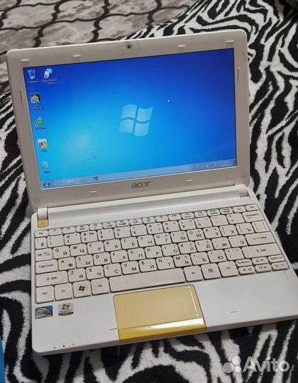 Нетбук acer aspire one