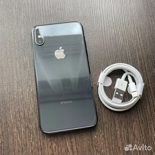 iPhone X, 64 ГБ