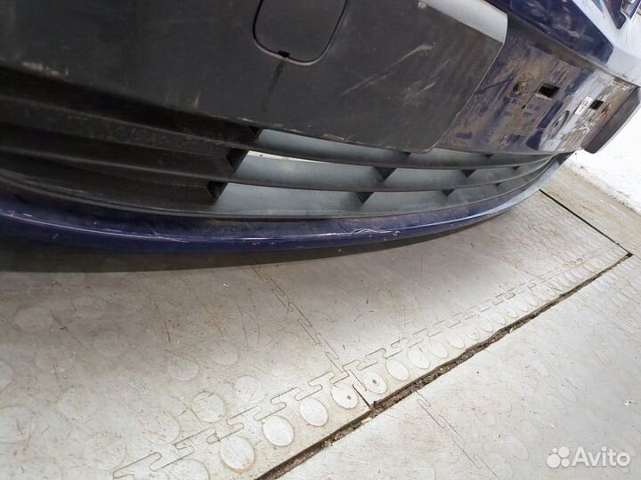 Бампер передний Renault Scenic, 2004