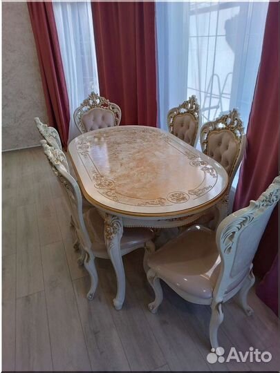 Круглый стол раздвижной