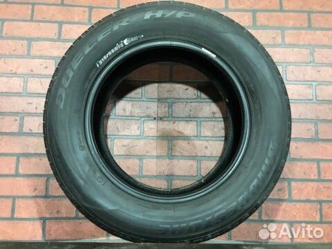 Bridgestone Dueler H/P Sport 215/65 R16