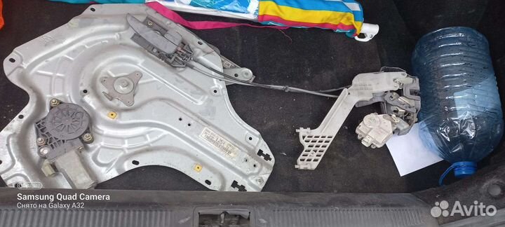 Стеклоподъемник на Hyundai Elantra