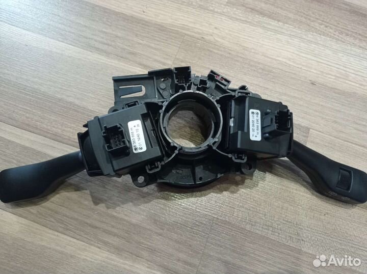 Подрулевой переключатель на BMW X3