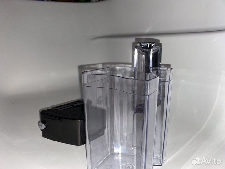 Контейнер для молока с капучинатором для DeLonghi