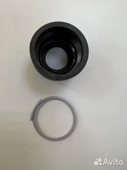 Пыльник шаровой кривого рычага Mazda 6 GG