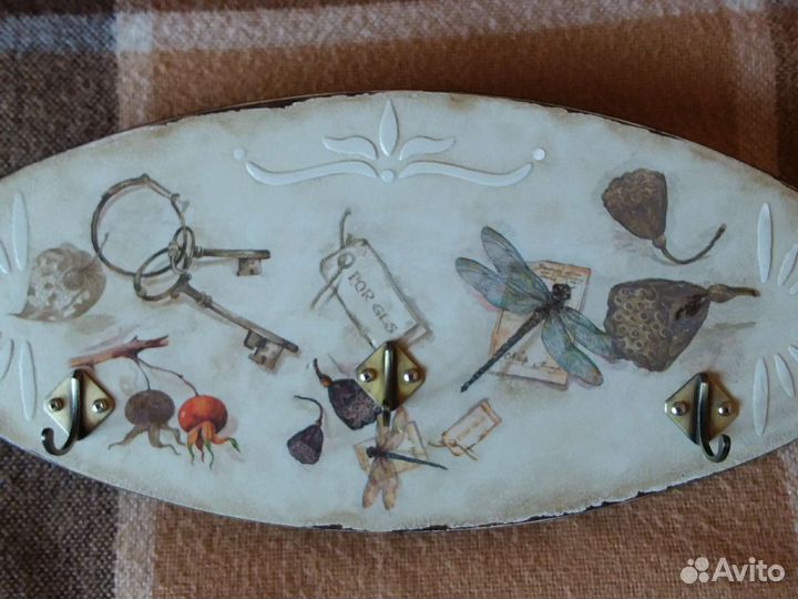 Панно вешалка ключница