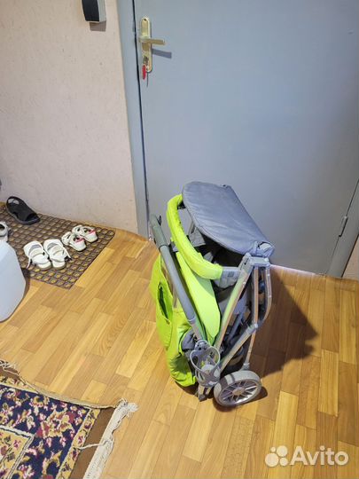 Прогулочная коляска babyton