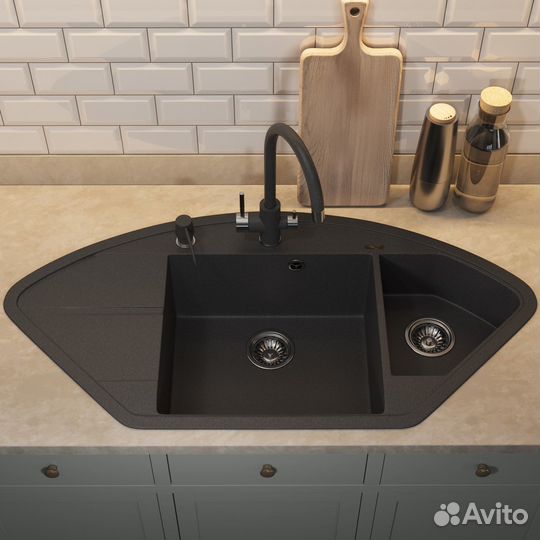 Кухонная мойка кварцевая угловая двухсекционная, черная