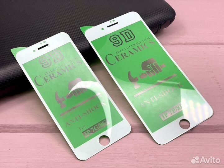 Защитное стекло на iPhone