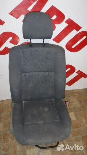 Сиденье переднее правое Renault Logan I 2005-2014