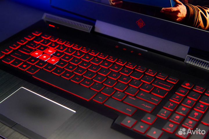 Ноутбук для игр HP Omen / Core i7 / GTX 1060 / SSD