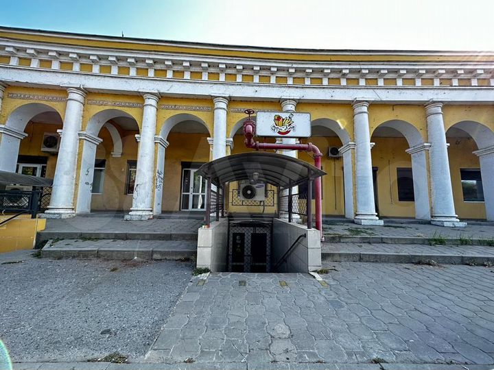 Свободного назначения, 70 м²