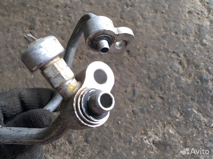 Chevrolet aveo t300 Трубка