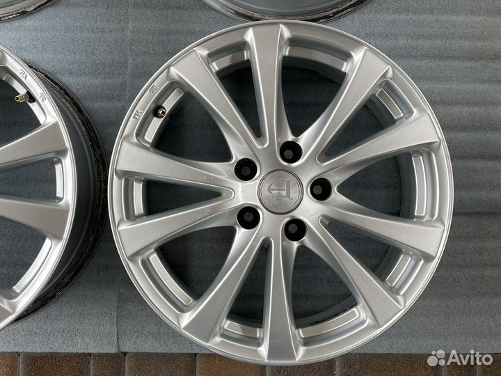 Диски 17” 5х114.3 Aphrodite