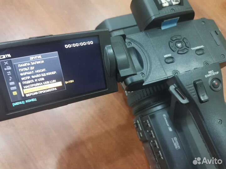 Видеокамера sony hxr-nx100