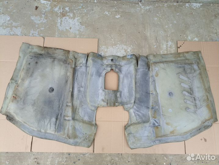 Шумоизоляция пола штатная Fiat Albea 2010