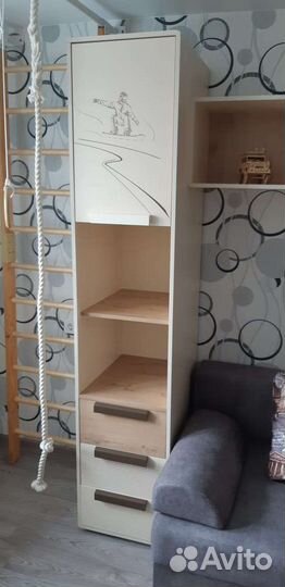 Продам комплект мебели 