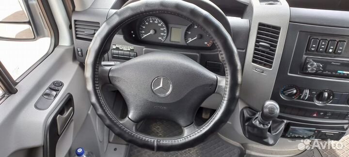 Аренда автобуса с водителем. Заказ автобуса