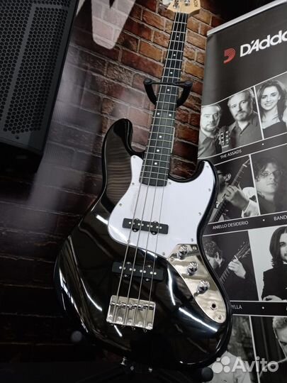 Бас-гитара Rockdale Stars Jazz Bass Black