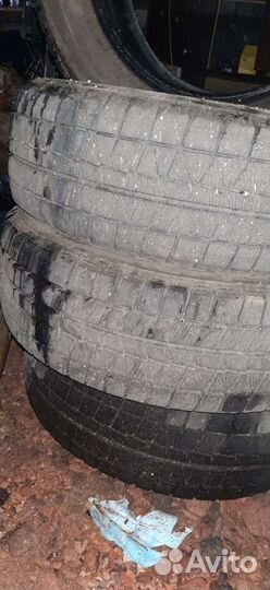 Bridgestone Blizzak Revo GZ 215/60 R16 95C