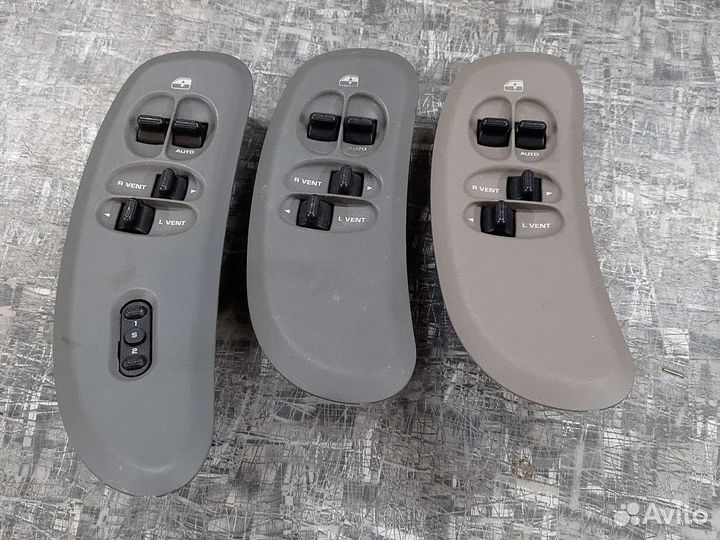 Блок упр.эл.стекл Додж караван Вояджер 01-07г