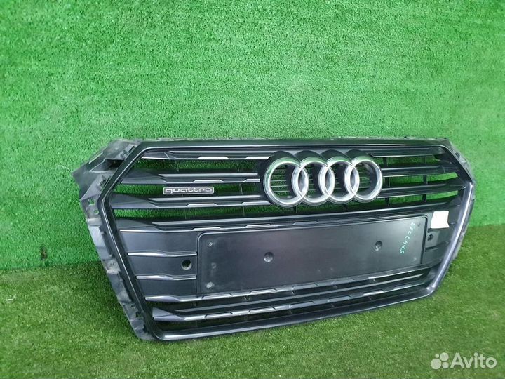 Решетка радиатора Audi A4 B9 (2015-2020)